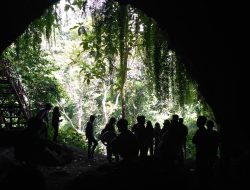 Lebah Sempage Bersiap Buka Destinasi Soft Trekking dari Goa Lawah Hingga Danau Biru