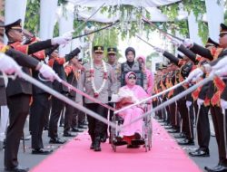 Suasana Haru Iringi Perpisahan Kapolda NTB Irjen Pol Umar Faroq, Pengabdian yang Selalu Dikenang
