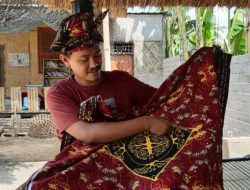 Motif Kembang Dangar, Simbol Warisan Leluhur yang Menghiasi Tenun Lombok Utara