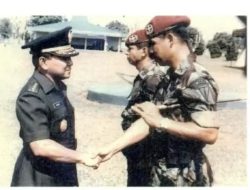 Tamparan Bersejarah: Kisah Prabowo Subianto dan Letjen Sintong Panjaitan di Tengah Operasi Pembebasan Sandera Garuda 1981