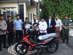 Dukung Pelayanan Desa, Pemkab Lombok Utara Salurkan 17 Motor Operasional untuk Perangkat Wilayah 2025‎