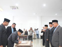 Perkuat Mesin Birokrasi, Bupati Lombok Utara Lantik Tiga Pejabat Strategis