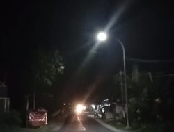 Jawab Keluhan Jalan Gelap, Pemprov NTB Terangi Ruas Strategis jalan di Lombok