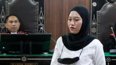 Sidang Perdana Rizka Sintiyani Ungkap Motif Emosi dan Kekerasan dalam Rumah Tangga